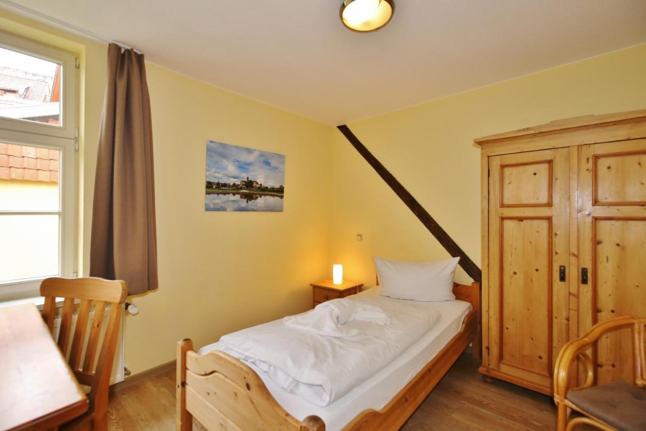 Maria Aurora Hotel Кведлинбург Екстериор снимка